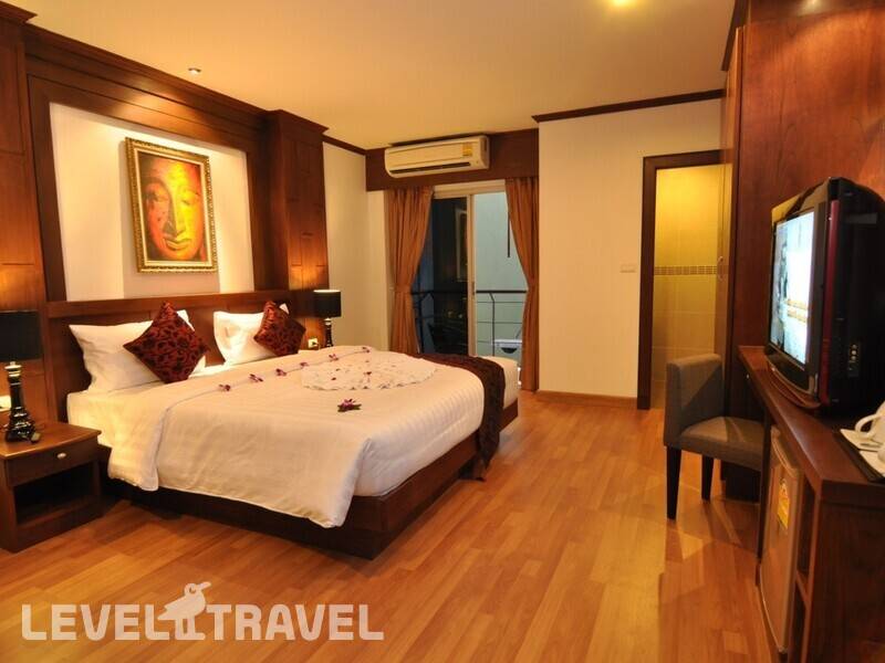 Фотография Hemingways Hotel