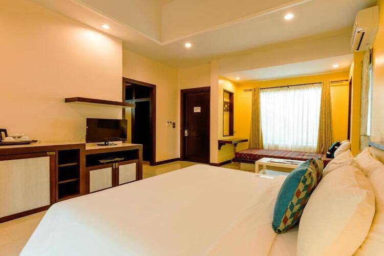 Anyavee Tubkaek Beach Resort