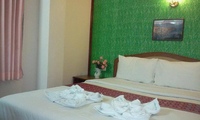 Thepparat Lodge