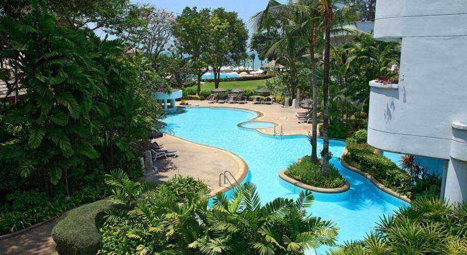 Novotel Rayong Rim Pae Resort