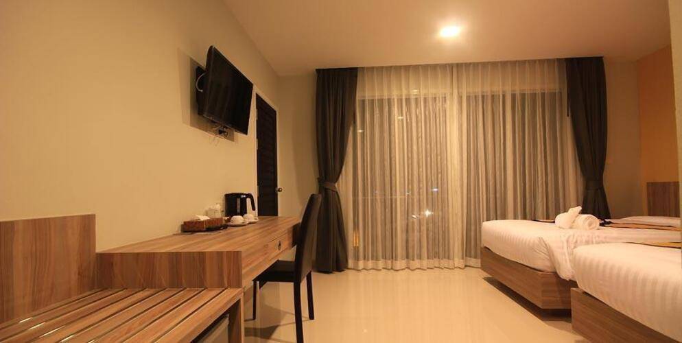 Di Pantai Boutique Beach Resort (Ex.Kalim Beach Place)