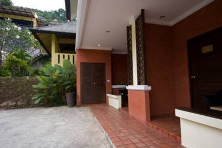 Warika Place