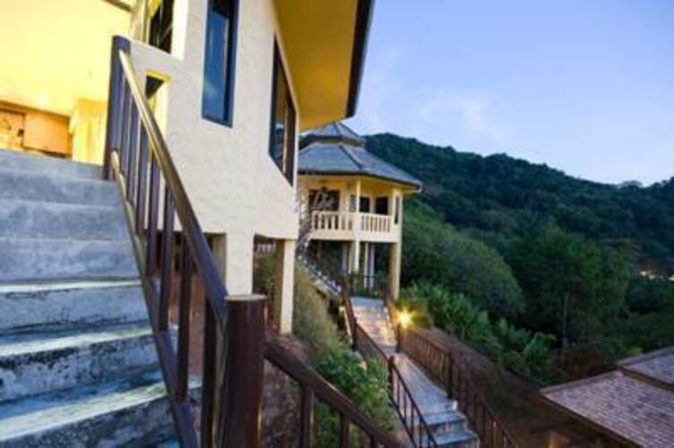 Warika Place