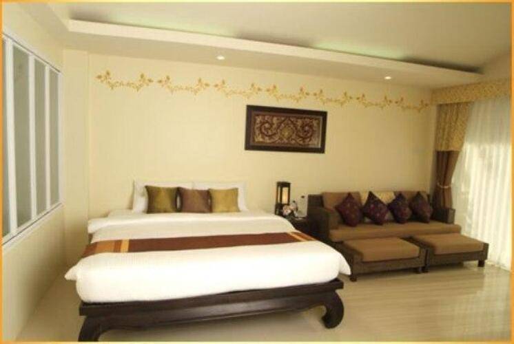 Villa Thongbura