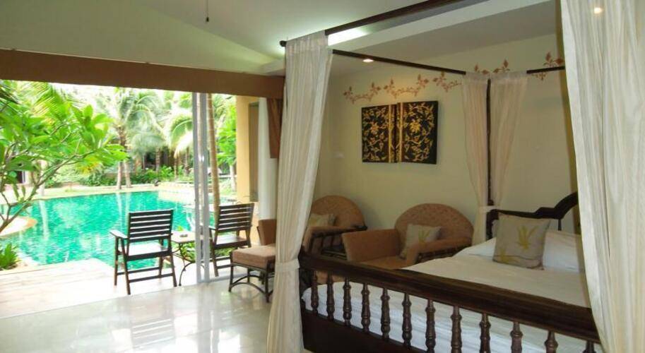 Villa Thongbura