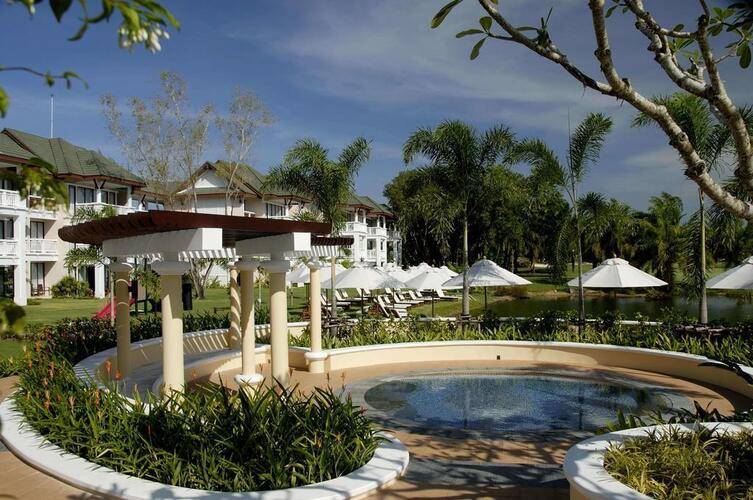 Homm Suites Laguna (Ex. Laguna Holiday Club Phuket Resort)