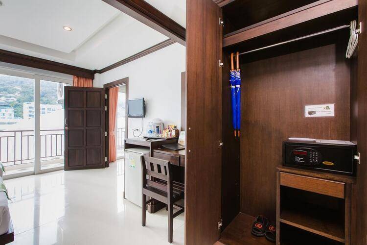 77 Patong Hotel & Spa (Ex. Azure Bangla Phuket)