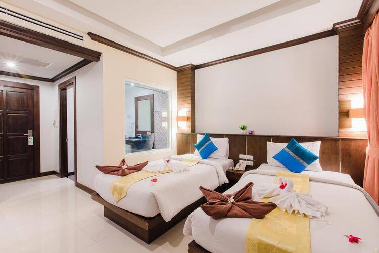 77 Patong Hotel & Spa (Ex. Azure Bangla Phuket)