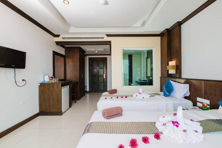 77 Patong Hotel & Spa (Ex. Azure Bangla Phuket)