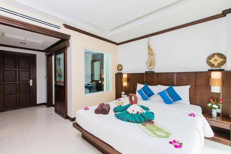 77 Patong Hotel & Spa (Ex. Azure Bangla Phuket)