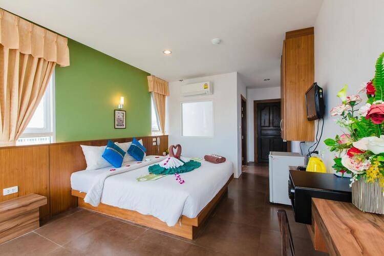 77 Patong Hotel & Spa (Ex. Azure Bangla Phuket)