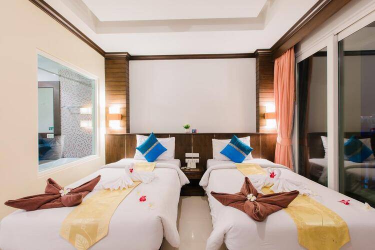 77 Patong Hotel & Spa (Ex. Azure Bangla Phuket)