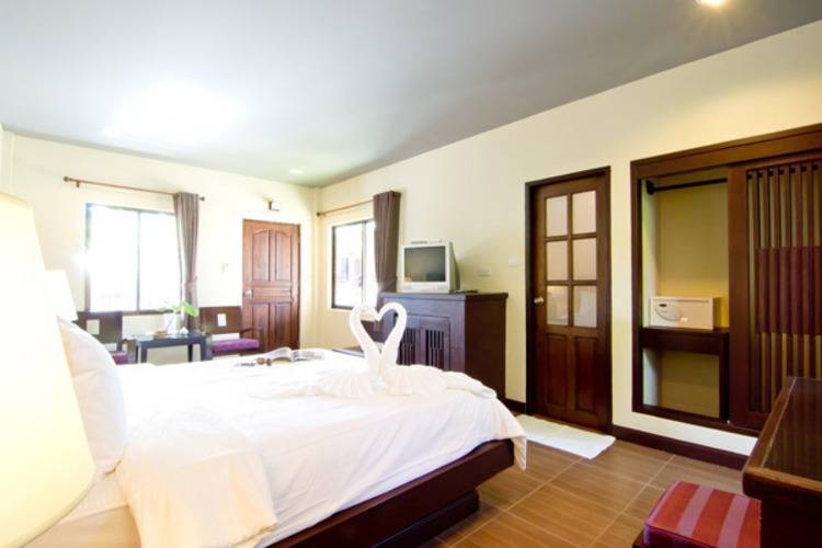 Rose Bay Resort