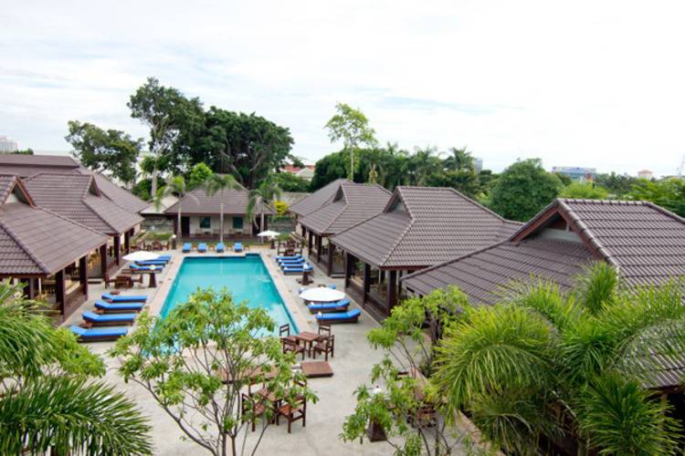 Rose Bay Resort
