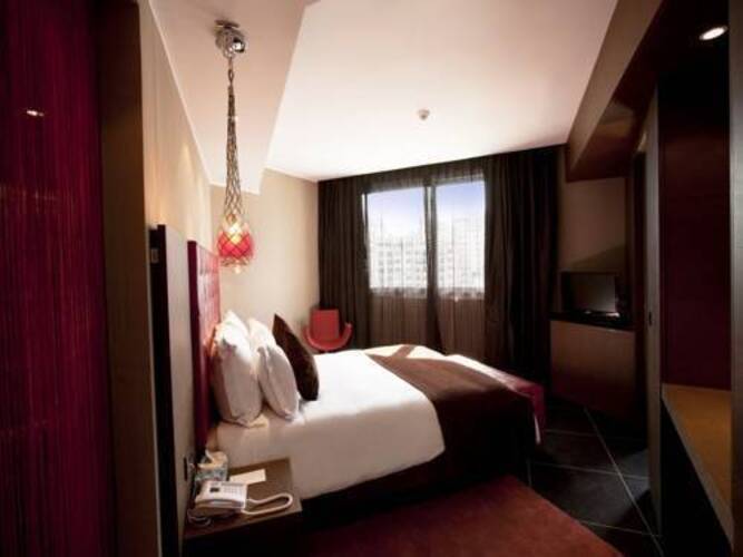 Husa Solazur Business & Spa