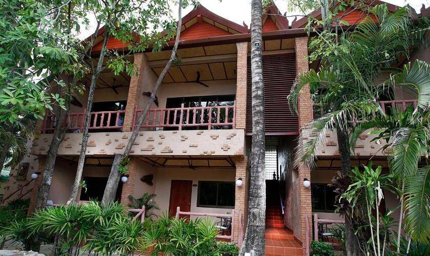 Friendship Beach Resort & Atmanjai Wellness Centre