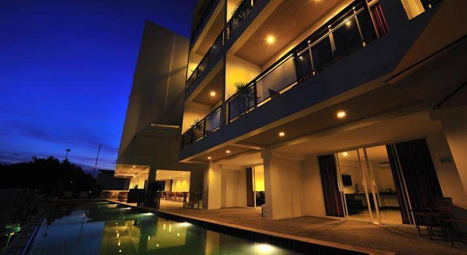 Lae Lay Suites Resort