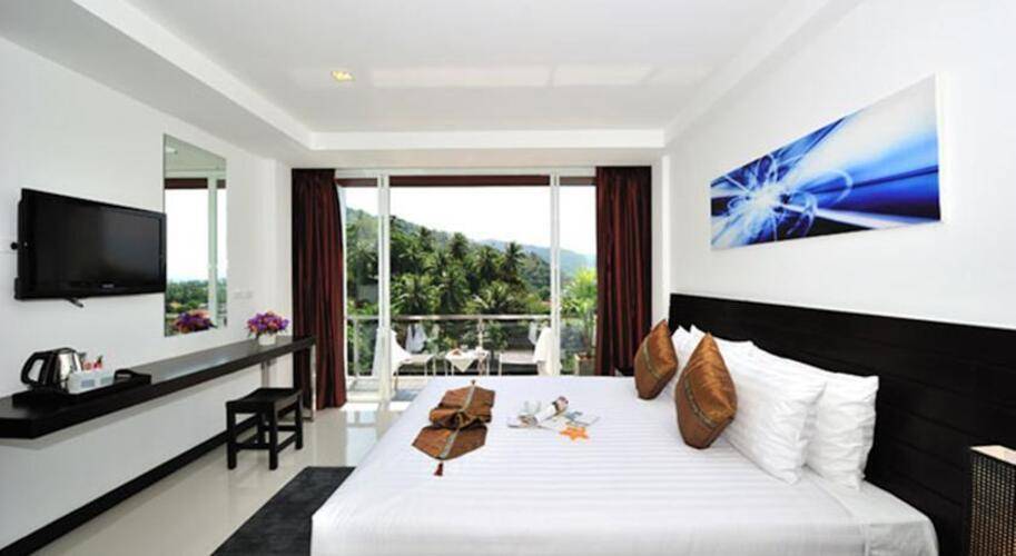 Lae Lay Suites Resort