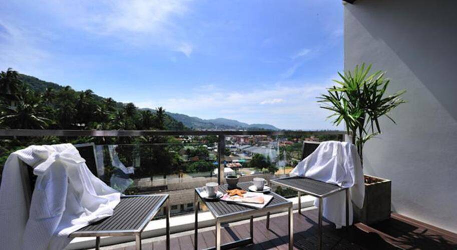 Lae Lay Suites Resort