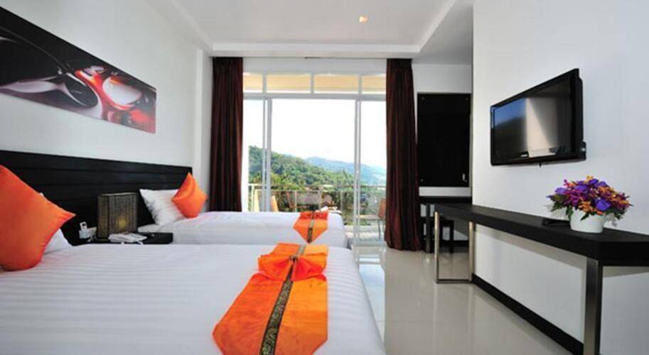 Lae Lay Suites Resort