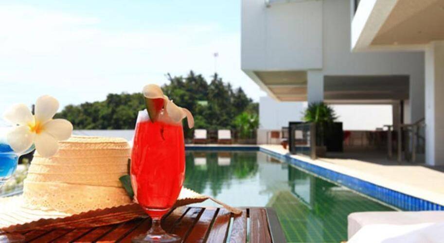 Lae Lay Suites Resort