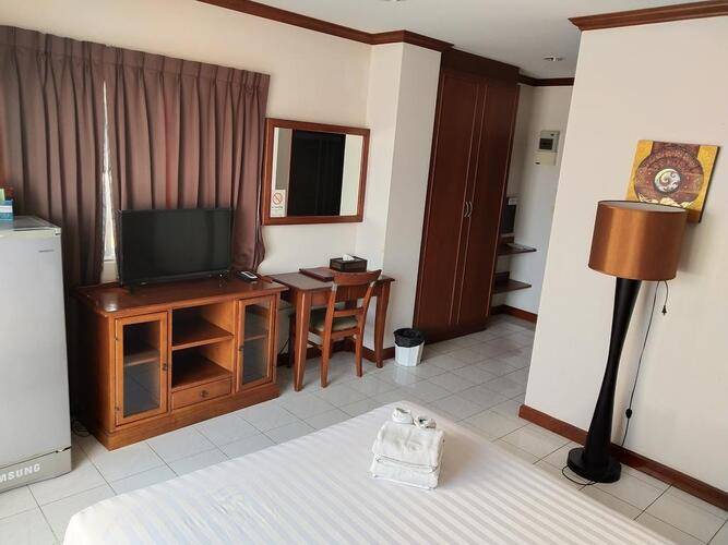 Inn House Hotel