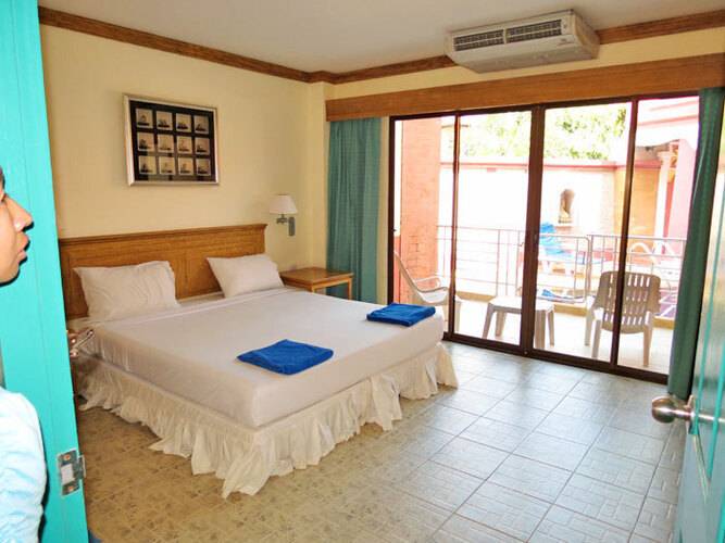 Sunny Resort (Ex. My Friends House)