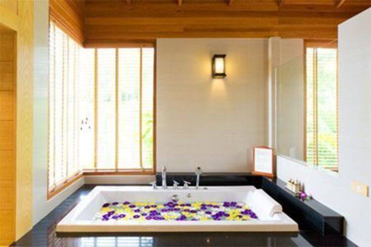 Ayara Kamala Resort & Spa