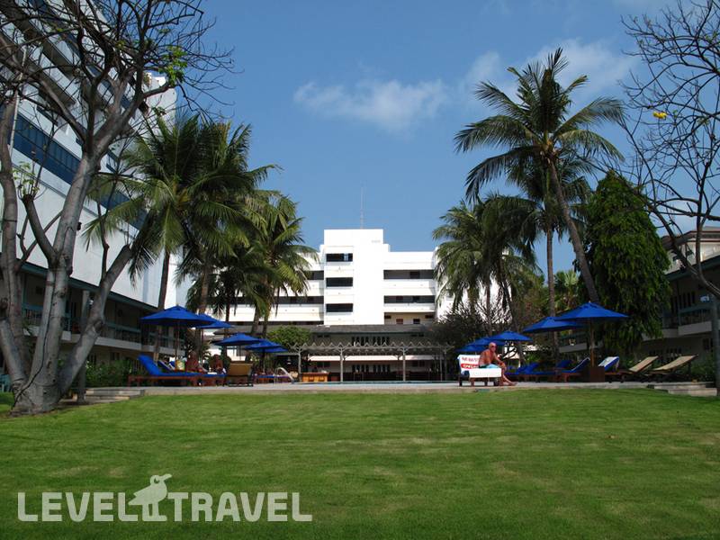 Фотография Nautical Inn Hotel