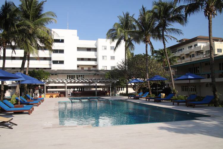 Nautical Inn Hotel