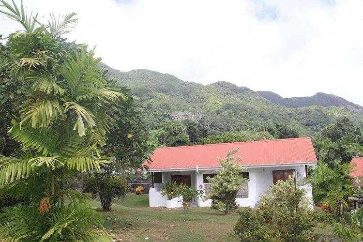 Daniella's Bungalows