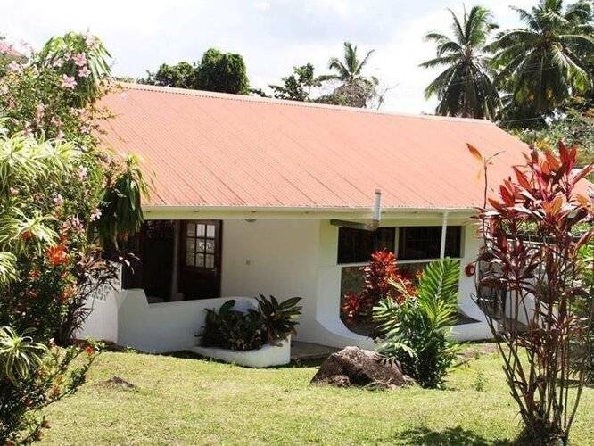 Daniella's Bungalows