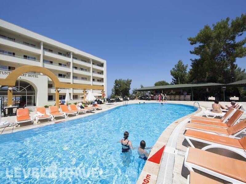 Фотография Tuntas Family Suite Kusadasi