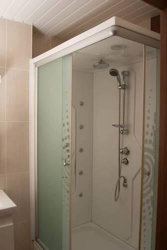 Zel Hotel