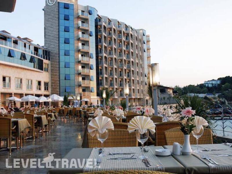 Фотография Charisma De Luxe Hotel