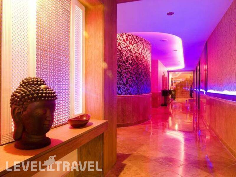 Фотография Charisma De Luxe Hotel