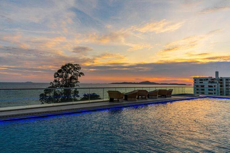 The Sanctuary Phratamnak Hotel Pattaya (ex. Centara Grand Pratamnak Pattaya)