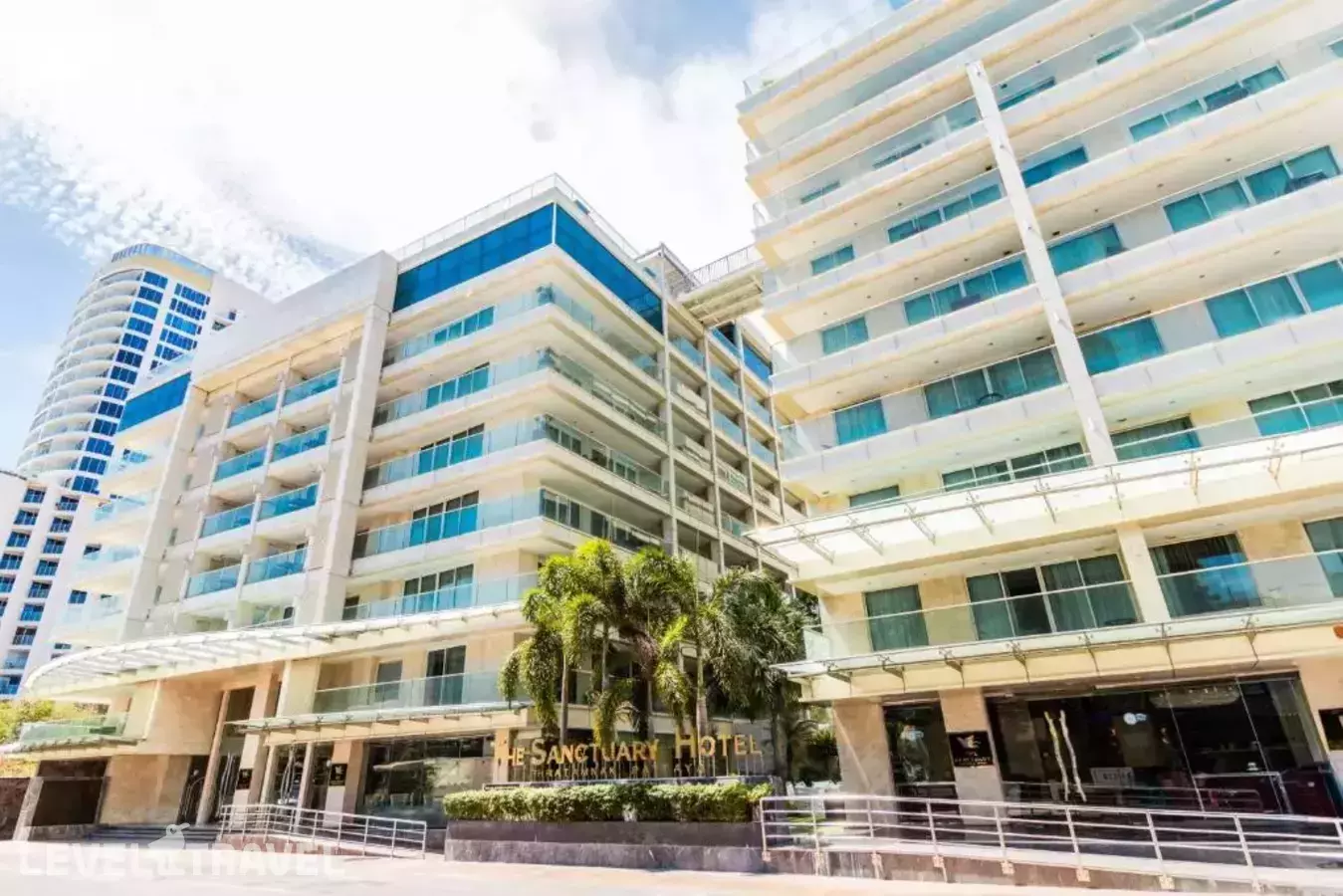 The Sanctuary Phratamnak Hotel Pattaya (ex. Centara Grand Pratamnak Pattaya)