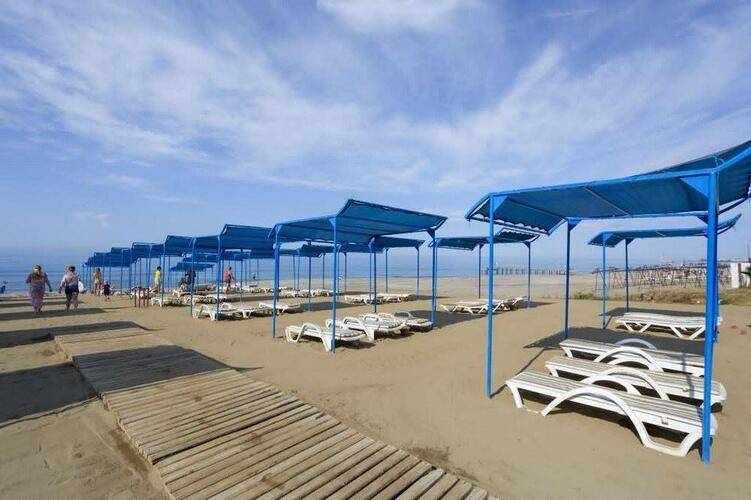 Limoncello Sandy Beach