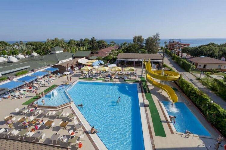 Limoncello Sandy Beach