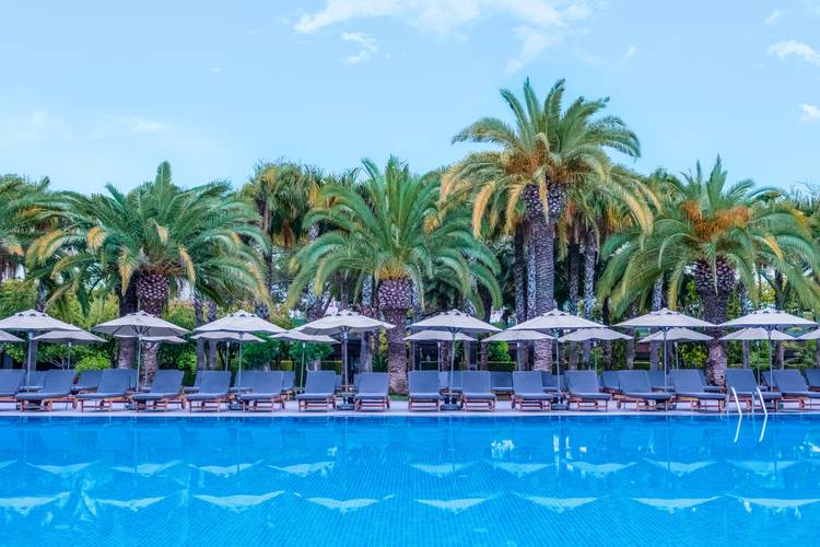 Miramare Beach Hotel