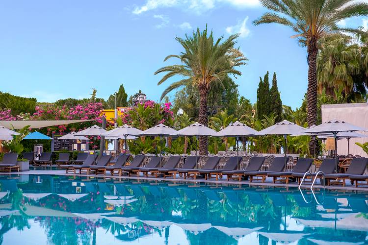 Miramare Beach Hotel