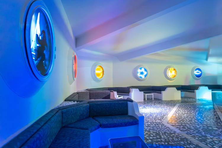 Miramare Queen Hotel