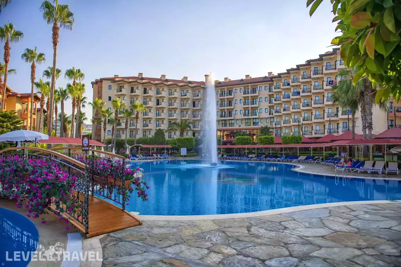 Miramare Queen Hotel