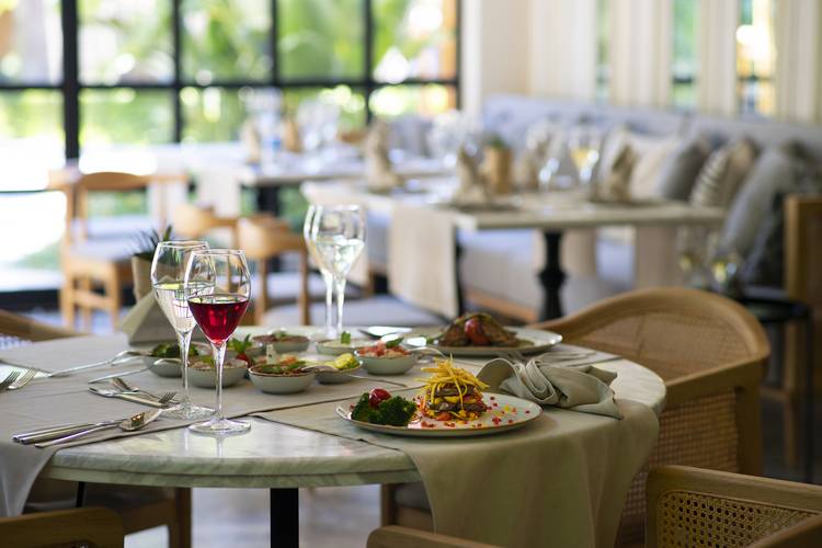 Miramare Queen Hotel