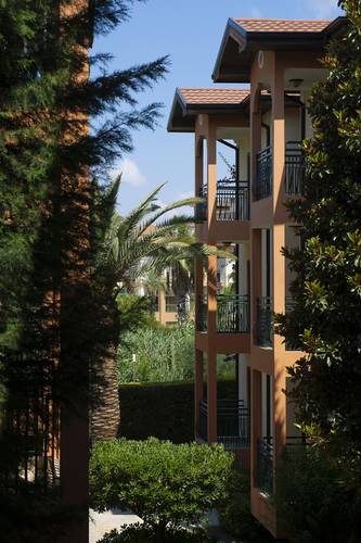 Miramare Queen Hotel