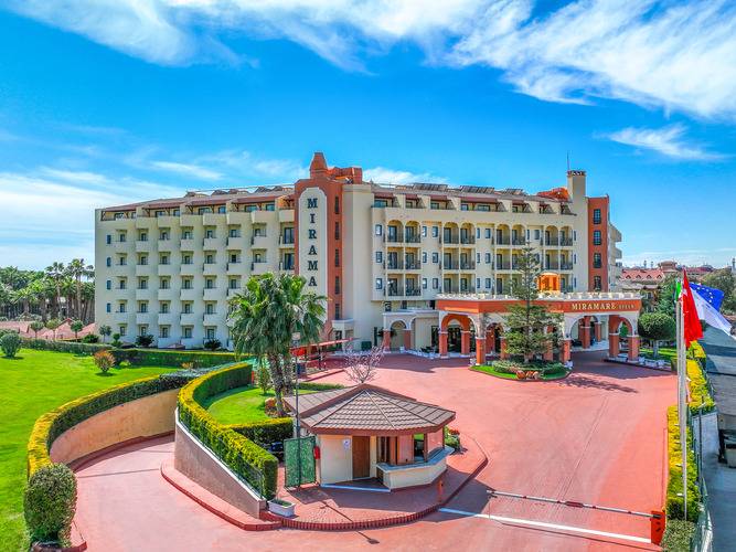 Miramare Queen Hotel