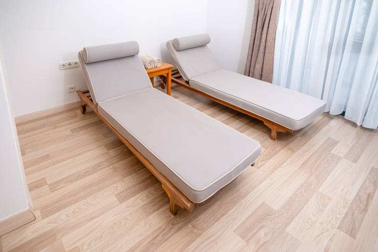 Miramare Queen Hotel