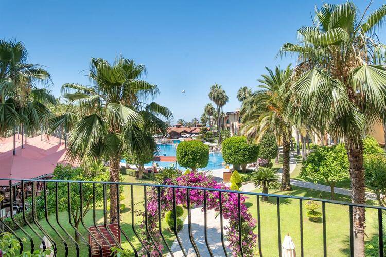 Miramare Queen Hotel