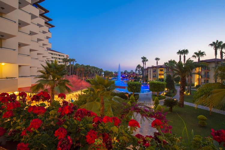 Miramare Queen Hotel